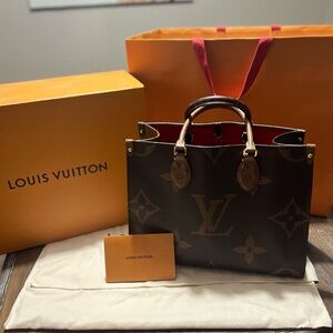 Louis Vuitton ON THE GO mm reverse